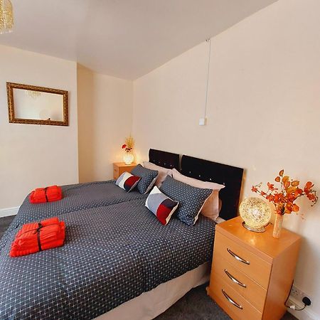 Elegant And Central Two Bedrooms House Bristol Exterior photo