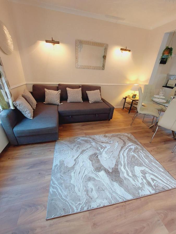 Elegant And Central Two Bedrooms House Bristol Exterior photo
