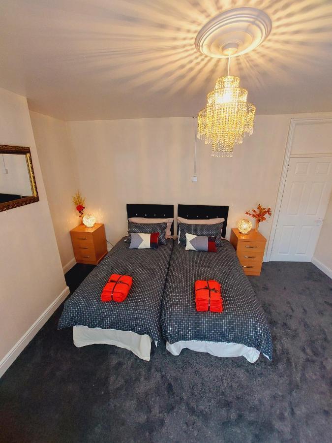 Elegant And Central Two Bedrooms House Bristol Exterior photo